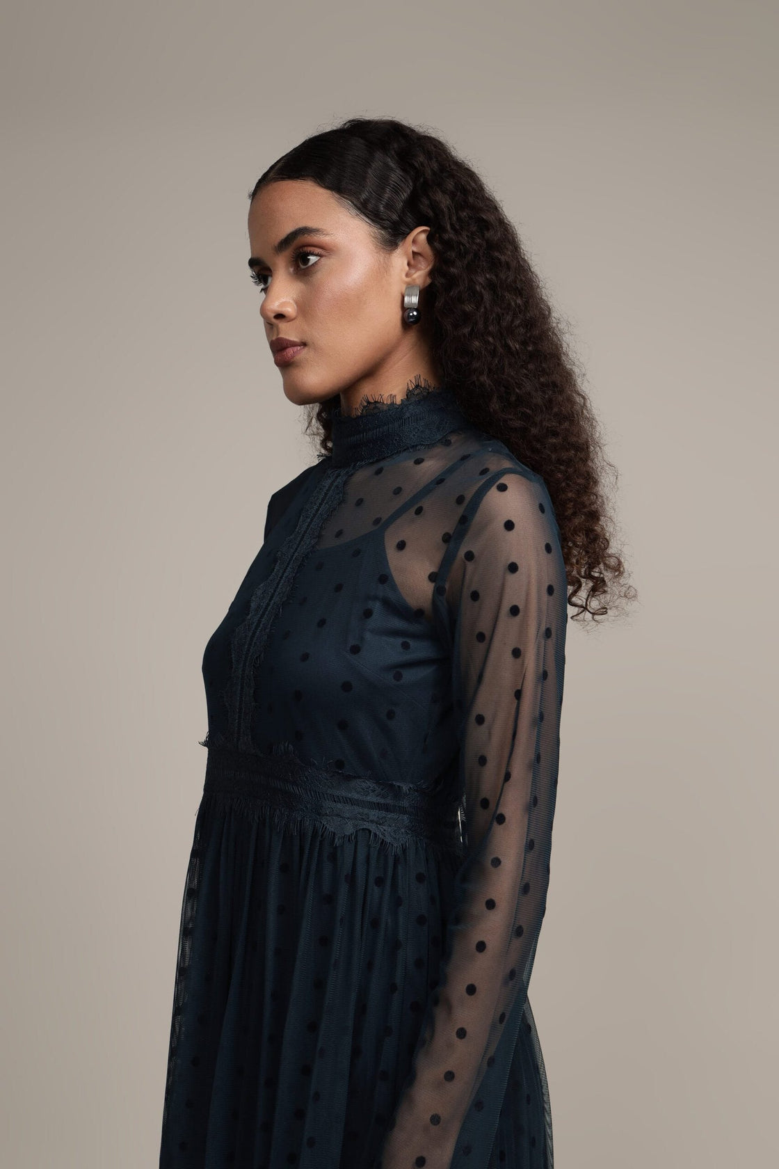Roman Lola-Navy